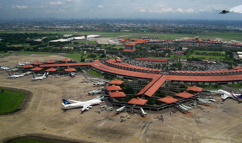 Soekarno-Hatta Airport Duty Free Featured Image