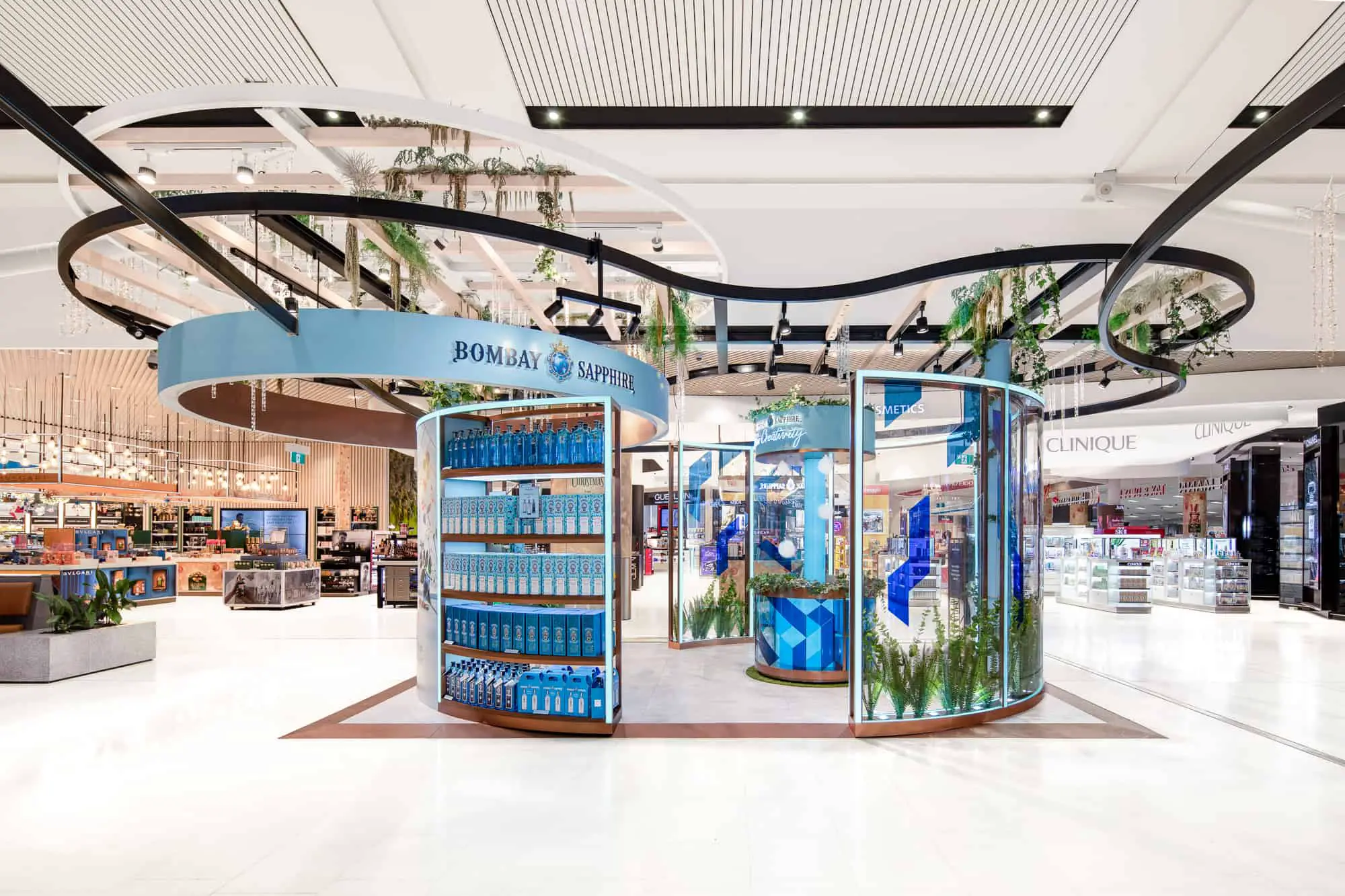 Bacardi partners with Heinemann Australia for immersive Bombay Sapphire summer campaign at Sydney Airport