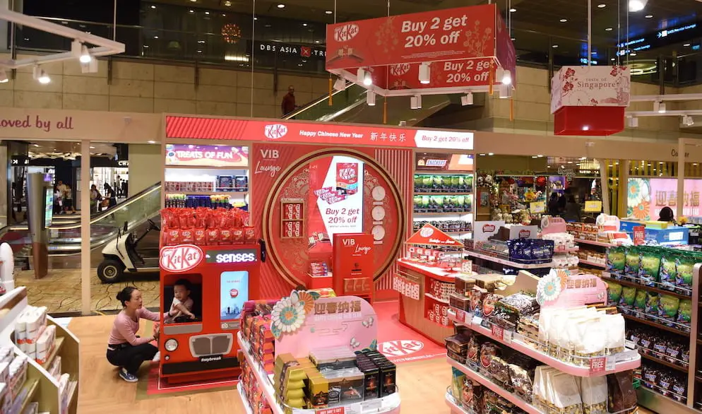 Nestlé International Travel Retail takes confectionery centre stage at Singapore Changi Airport with disruptive KITKAT® Chinese New Year activation
